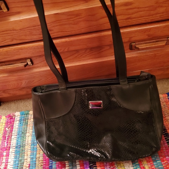 Jaclyn Smith Handbags - Black w Black Glossy Finish Women's Purse